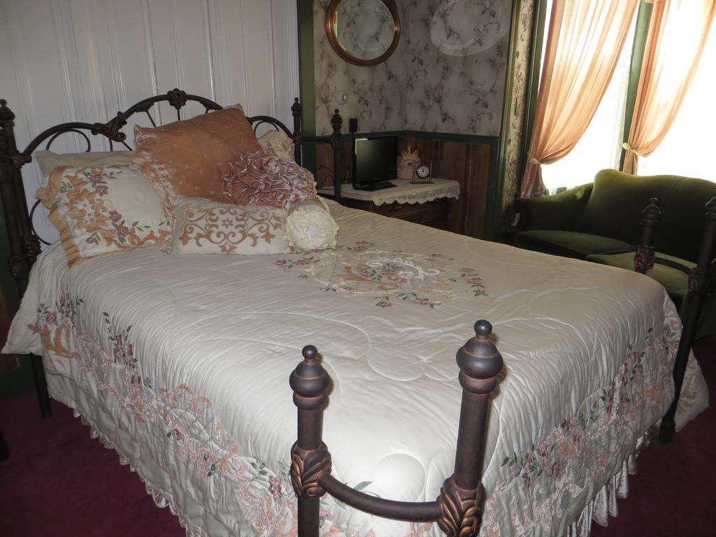 Edith Palmer'S Country Inn, Historical Bed & Breakfast Virginia City Ngoại thất bức ảnh