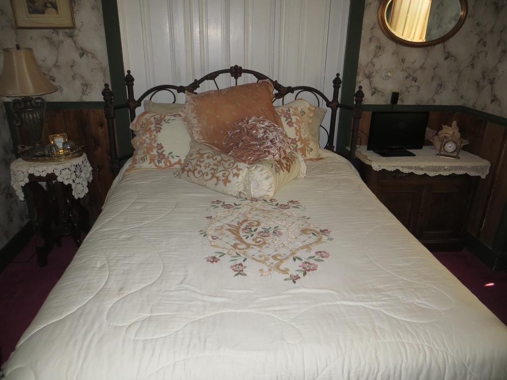 Edith Palmer'S Country Inn, Historical Bed & Breakfast Virginia City Ngoại thất bức ảnh