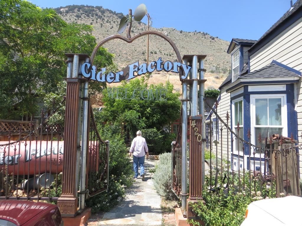 Edith Palmer'S Country Inn, Historical Bed & Breakfast Virginia City Ngoại thất bức ảnh