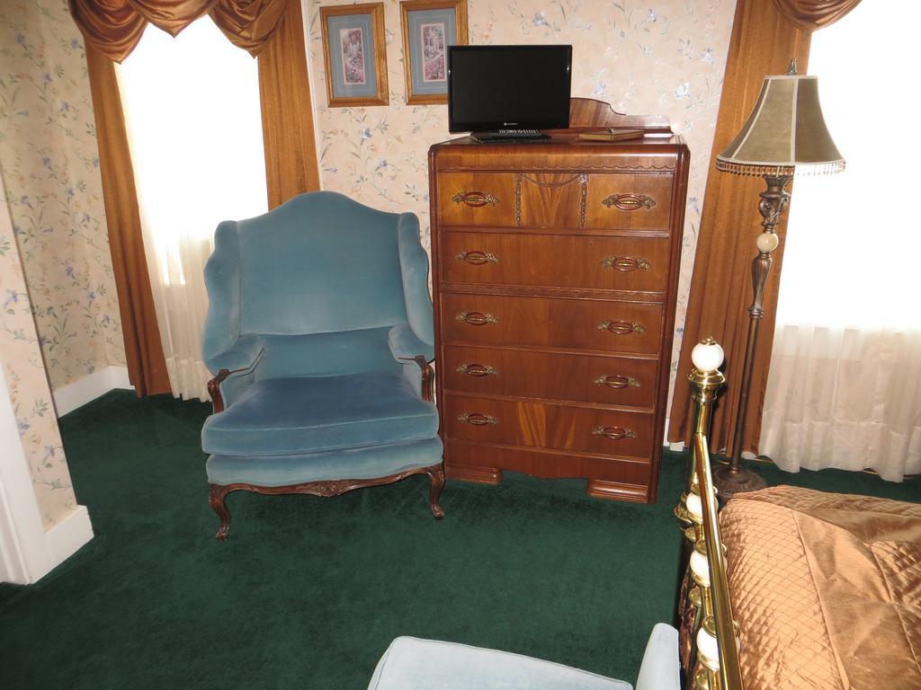 Edith Palmer'S Country Inn, Historical Bed & Breakfast Virginia City Ngoại thất bức ảnh